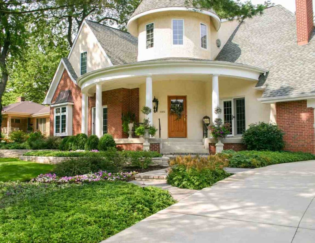 Expansive house with a generous front porch, found in DuPage County